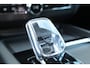 Volvo XC60 2.0 T6 PHEV AWD Plus Black Edition | Panoramadak | Head-up | 360 Camera | H&K