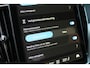 Volvo XC60 2.0 T6 PHEV AWD Plus Black Edition | Panoramadak | Head-up | 360 Camera | H&K