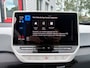 Volkswagen ID.3 First Plus 58 kWh -SOH 90.52%-TREKHAAK-KEYLESS-IQ LIGHT-WIT STUUR-LICHTMETALEN VELGEN-STOELVERWARMING-2 TONE-ETC.