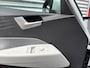 Volkswagen ID.3 First Plus 58 kWh -SOH 90.52%-TREKHAAK-KEYLESS-IQ LIGHT-WIT STUUR-LICHTMETALEN VELGEN-STOELVERWARMING-2 TONE-ETC.