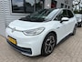 Volkswagen ID.3 First Plus 58 kWh -SOH 90.52%-TREKHAAK-KEYLESS-IQ LIGHT-WIT STUUR-LICHTMETALEN VELGEN-STOELVERWARMING-2 TONE-ETC.