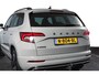 Skoda Karoq 1.5 TSI ACT Sportline Business 150 PK | Dig. Cockpit | Adapt. Cruise | Winterpakket | PDC | Camera | NAV + App. Connect | ECC | Elek. Trekhaak | LM 19" |