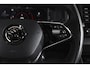 Skoda Karoq 1.5 TSI ACT Sportline Business 150 PK | Dig. Cockpit | Adapt. Cruise | Winterpakket | PDC | Camera | NAV + App. Connect | ECC | Elek. Trekhaak | LM 19" |