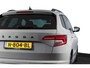 Skoda Karoq 1.5 TSI ACT Sportline Business 150 PK | Dig. Cockpit | Adapt. Cruise | Winterpakket | PDC | Camera | NAV + App. Connect | ECC | Elek. Trekhaak | LM 19" |
