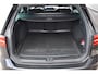 Volkswagen Passat Variant 1.4 TSI ACT Highline Business R-line Panorama, Adaptive cruise, Afn. trekhaak, Virtual cockpit, Camera, Stoelverwarming, Elek. achterklep