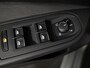 Volkswagen Golf Variant Life Business 1.5 TSI 85 kW 116 pk | Verlengde garantie | Navigatie | Parkeersensoren | Autom. airco (3 zones) | Elektr. bestuurdersstoel met geheugen |