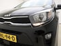 Kia Picanto 1.2 84 pk -Stuurverwarming -Stoelverwarming -Apple CarPlay -Achteruitrijcamera -Navigatie -Lederen Stuur -Climate Control -Getinte Ruiten -Allseason Banden