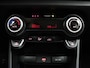Kia Picanto 1.2 84 pk -Stuurverwarming -Stoelverwarming -Apple CarPlay -Achteruitrijcamera -Navigatie -Lederen Stuur -Climate Control -Getinte Ruiten -Allseason Banden
