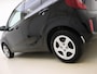 Kia Picanto 1.2 84 pk -Stuurverwarming -Stoelverwarming -Apple CarPlay -Achteruitrijcamera -Navigatie -Lederen Stuur -Climate Control -Getinte Ruiten -Allseason Banden