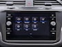 Volkswagen Tiguan 1.4 TSI eHybrid R-Line Business+ | Panodak | Zwenkbare-trekhaak | Navi | Adap. cruise | PDC |