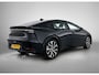 Toyota Prius 2.0 Plug-in Hybrid 220 Executive | Panoramadak | Nederlandse Auto | Stoel + Stuur verwarming | LED | Blindspot |