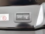 Toyota Prius 2.0 Plug-in Hybrid 220 Executive | Panoramadak | Nederlandse Auto | Stoel + Stuur verwarming | LED | Blindspot |
