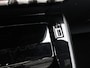 Peugeot e-2008 SUV EV GT Pack 50 kWh 136pk | Accu 93% | Navigatie | Panoramisch schuif-kanteldak | Achteruitrijcamera | Sportstoelen leder/alcantara | Stoelverwarming | Full Led koplampen | 3D Cockpit | Keyless | Adaptieve Cruise Control | Dodehoeksensor | Apple Carplay / Android Auto | DAB+ radio | Draadloze telefoonlader | Donker getint glas | 18" lichtmetalen velgen |