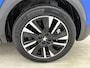 Peugeot e-2008 SUV EV GT Pack 50 kWh 136pk | Accu 93% | Navigatie | Panoramisch schuif-kanteldak | Achteruitrijcamera | Sportstoelen leder/alcantara | Stoelverwarming | Full Led koplampen | 3D Cockpit | Keyless | Adaptieve Cruise Control | Dodehoeksensor | Apple Carplay / Android Auto | DAB+ radio | Draadloze telefoonlader | Donker getint glas | 18" lichtmetalen velgen |
