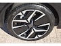 Peugeot 208 Hybrid 145 e-DCS6 Automaat GT | Navigatie | Camera voor en achter | Draadloos Apple Carplay & Android Auto | Adaptieve Cruise Control | Dodehoek Detectie | Draadloos Opladen | Isofix Bevestigingspunten | Zeer Compleet!!! | 8 Jaar Peugeot Care garantie