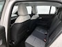 Fiat 600 1.2 145pk Hybrid Icon Automaat | Apple Carplay/Android Auto | Cruise Control | LED | 17"LMV | Climate Control | Parkeersensoren |