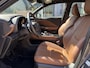Lexus LBX Relax 2WD | Memory seats | Trekhaak | Lederen bekleding | Dodehoekassistentie | Elektrisch bedienbare achterklep | Achteruitrijcamera | Parkeersensoren voor- en achter | Adaptive cruise control | Climate control