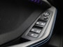 BMW 1-Serie 120i Business Edition | M-Sport | Automaat | Navigatie | Stoel/Stuur verwarming | M-Aerodynamica | Half leder | Virtual cockpit | Cruise Control | Parkeersensoren | M Stuur | LED | Lichtmetalen Velgen |