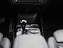 BMW 1-Serie 120i Business Edition | M-Sport | Automaat | Navigatie | Stoel/Stuur verwarming | M-Aerodynamica | Half leder | Virtual cockpit | Cruise Control | Parkeersensoren | M Stuur | LED | Lichtmetalen Velgen |
