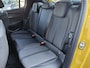Peugeot e-208 EV Allure Pack 50 kWh | Cruise Control | Climate Control | Navigatie | Parkeersensoren | Apple CarPlay & Android Auto | Camera | All-Season Banden |