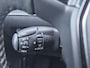 Peugeot e-208 EV Allure Pack 50 kWh | Cruise Control | Climate Control | Navigatie | Parkeersensoren | Apple CarPlay & Android Auto | Camera | All-Season Banden |