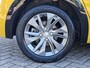 Peugeot e-208 EV Allure Pack 50 kWh | Cruise Control | Climate Control | Navigatie | Parkeersensoren | Apple CarPlay & Android Auto | Camera | All-Season Banden |