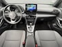 Toyota Yaris Cross 1.5 Hybrid First Edition AUTOMAAT | Achteruitrijcamera | Hoge instap | Cruise Control | Navigatie |
