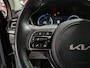 Kia Niro EV e-Niro DynamicPlusLine 64 kWh SOH 100% Stoel en Stuur verwarming, Schuif kantel dak, Apple Carplay/Android Auto, Navigatie, Camera.