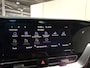 Kia Niro EV e-Niro DynamicPlusLine 64 kWh SOH 100% Stoel en Stuur verwarming, Schuif kantel dak, Apple Carplay/Android Auto, Navigatie, Camera.