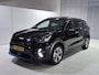 Kia Niro EV e-Niro DynamicPlusLine 64 kWh SOH 100% Stoel en Stuur verwarming, Schuif kantel dak, Apple Carplay/Android Auto, Navigatie, Camera.