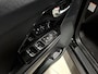 Kia Niro EV e-Niro DynamicPlusLine 64 kWh SOH 100% Stoel en Stuur verwarming, Schuif kantel dak, Apple Carplay/Android Auto, Navigatie, Camera.