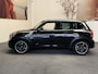 MINI Countryman 1.6 COOPER S ALL4 CHILI LEDER PANORAMA SCHUIF/KANTELDAK NAVIGATIE CRUISE CONTROL STOEL EN VOORRUITVERWARMING MISTLAMPEN VOOR 18"LICHTMETALEN VELGEN PDC ZEER MOOI !!