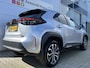 Toyota Yaris Cross 1.5 Hybrid 130 Dynamic all season banden / spatlappen achter