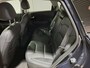 Kia Niro EV e-Niro ExecutiveLine 64 kWh SOH 100% Stoel en Stuur verwarming, Schuif kantel dak, Apple Carplay/Android Auto, Navigatie, Camera.