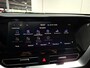 Kia Niro EV e-Niro ExecutiveLine 64 kWh SOH 100% Stoel en Stuur verwarming, Schuif kantel dak, Apple Carplay/Android Auto, Navigatie, Camera.