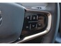 Volvo EX30 Extended Range Plus 69 kWh - Adaptive Cruise Control - Harman/Kardon audio - Parkeercamera achter - Verwarmde voorstoelen & stuur - Parkeersensoren voor & achter - Draadloze tel. lader - Extra getint glas - 19' LMV