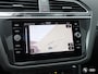 Volkswagen Tiguan 1.4 TSI eHybrid R-Line / ACC / MATRIX LED / PANODAK / DODEHOEK