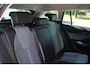 Skoda Octavia Combi 1.5 TSI MHEV Carplay, Achteruitrijcamera, Stoel/Stuurverwarming, ACC, ECC, Parksens V en A, 16" LMV