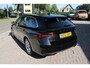 Skoda Octavia Combi 1.5 TSI MHEV Carplay, Achteruitrijcamera, Stoel/Stuurverwarming, ACC, ECC, Parksens V en A, 16" LMV