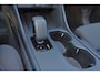 Volvo EX40 Single Motor Extended Range Business Ed. 82 kWh - IntelliSafe Assist & Surround - Parkeercamera achter - Harman/Kardon audio - Verwarmde voorstoelen & stuur - Parkeersensoren voor & achter - Draadloze tel. lader - Warmtepomp - Extra getint glas - 19' LMV