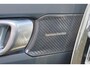 Volvo EX40 Single Motor Extended Range Business Ed. 82 kWh - IntelliSafe Assist & Surround - Parkeercamera achter - Harman/Kardon audio - Verwarmde voorstoelen & stuur - Parkeersensoren voor & achter - Draadloze tel. lader - Warmtepomp - Extra getint glas - 19' LMV