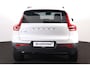 Volvo EX40 Single Motor Extended Range Business Ed. 82 kWh - IntelliSafe Assist & Surround - Parkeercamera achter - Harman/Kardon audio - Verwarmde voorstoelen & stuur - Parkeersensoren voor & achter - Draadloze tel. lader - Warmtepomp - Extra getint glas - 19' LMV