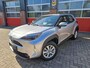 Toyota Yaris Cross 1.5 Hybrid 115 Active SAFETY/DODE HOEK/PARKEERSENSOREN/STOEL-/STUUR EN VOORRUIT VERW.