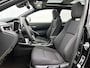 Toyota Corolla Cross Hybrid 200 Style AWD | Panoramadak | Dodehoek detectie | Stoel+stuurverwarming | Parkeersensoren voor+achter | Elektrische achterklep | Achteruitrijcamera |