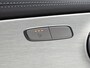 Mercedes-Benz E-klasse 200 AMG Nightpakket | Panoramadak | Trekhaak | CarPlay | Sfeerverlichting | Dode Hoek Ass | 360° Camera | Inclusief 24 maanden Mercedes-Benz Certified garantie voor Europa.