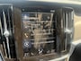 Volvo V90 2.0 T8 AWD R-Design | 360º Camera | Luchtvering | Stoel/stuur verwarming | Power seats | Memory | Trekhaak | Panoramadak | Adaptieve cruise | Carbon inleg | Keyless entry/start | Bowers & Wilkens | DAB | BLIS |