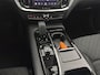 Volvo V60 2.0 T6 Core Bright AWD (Plug-In) {SoH-97%} (INCL-BTW) Aut. *FULL-LED | DIGI-COCKPIT | CAMERA | HEATED-COMFORTSEATS | KEYLESS | DAB | PRIVACY-GLASS | CARPLAY | NAVI-FULLMAP | TOWBAR | 18''ALU*