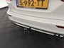 Volvo V60 2.0 T6 Core Bright AWD (Plug-In) {SoH-97%} (INCL-BTW) Aut. *FULL-LED | DIGI-COCKPIT | CAMERA | HEATED-COMFORTSEATS | KEYLESS | DAB | PRIVACY-GLASS | CARPLAY | NAVI-FULLMAP | TOWBAR | 18''ALU*