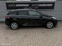 Renault Clio Estate 0.9 TCe Limited | PDC Achter | Keyless | Navi | LM Velgen | Privacy Glas |
