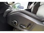 Volvo XC90 2.0 T8 Plug-in hybrid AWD Ultra Bright | Bowers & Wilkins | Panoramadak | Luchtvering | Trekhaak, inklapbaar | Massagestoelen | Head-Up Display | Extra getint glas | 360 graden camera | Geventileerde voorstoelen | 20 inch. lichtmetalen velgen | Stoel-/ stuurwielverwarming | Verwarmde achterbank | Pilot assist